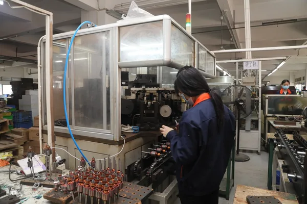 Armature production on automatic equipment